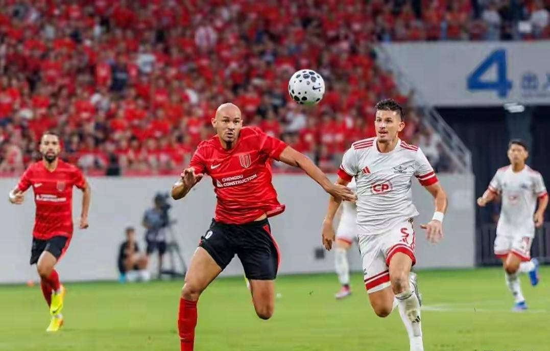 之前成都蓉, 成功晋级亚 之前成都蓉, 成功晋级亚