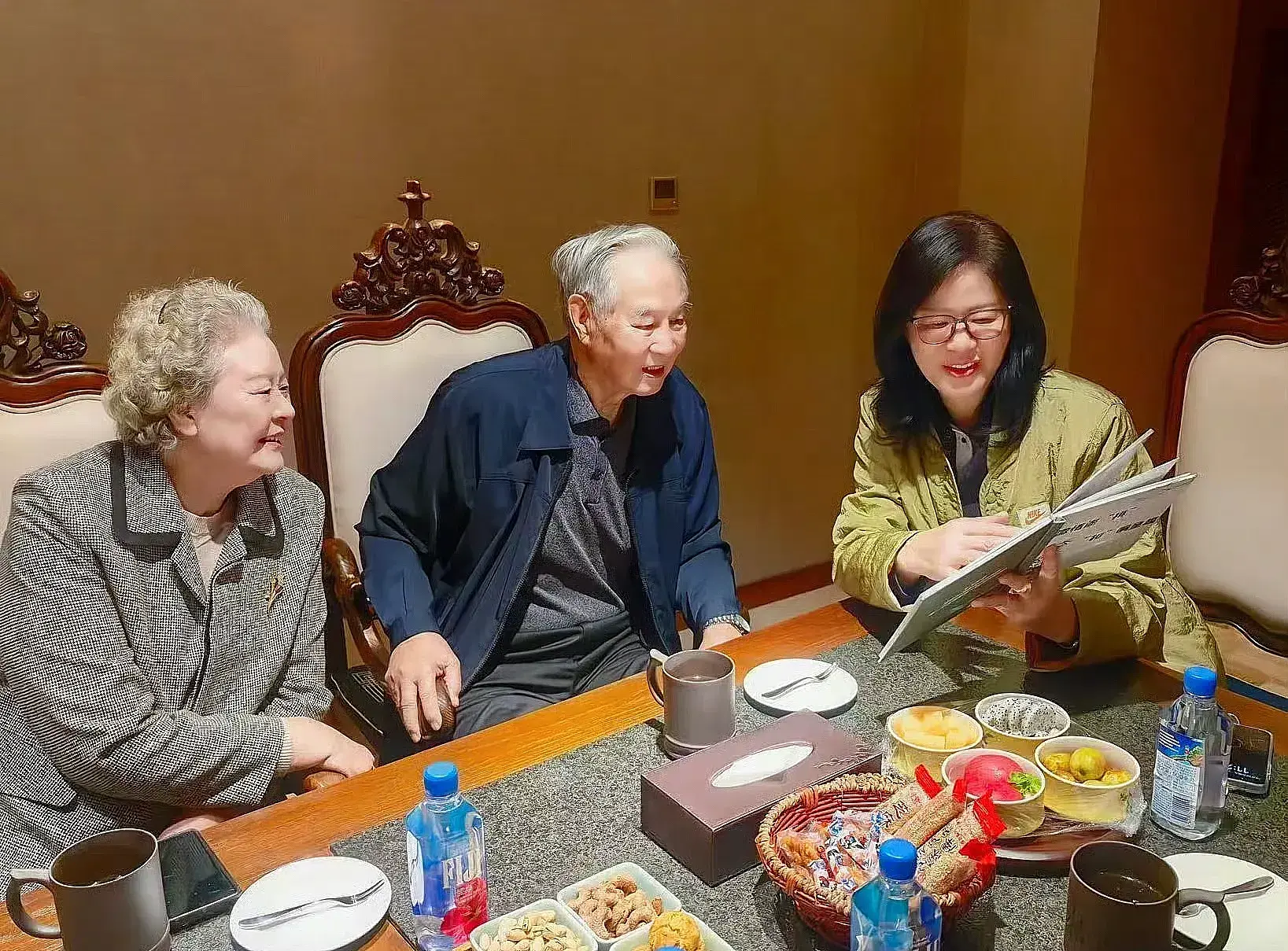 女排主教练, 图片来源于